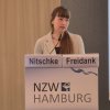 Dr. Nitschke aus Halle an der Saale