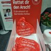 "Rettet Dir den Arsch"