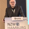 Dr. Bruns - Generalsekretär der DKG